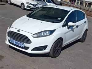 2015 Ford Fiesta 