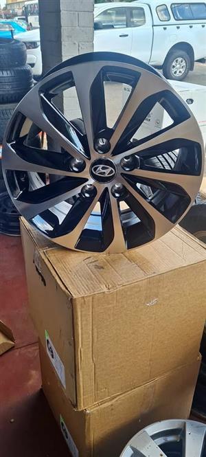 Hyundai creta Brand new mags size 16 aset
