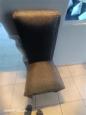 Dinning room table 