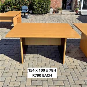 OFFICE TABLES / DESKS 