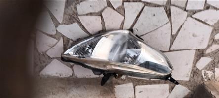 Headlight  for almera 