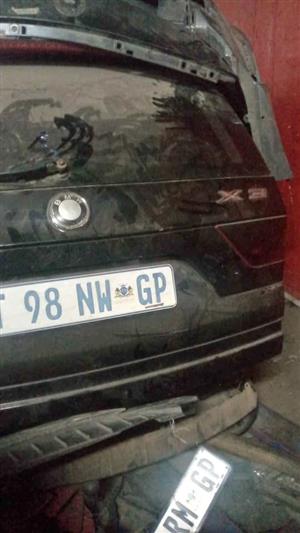 X3 - E83 - 2.0D SPARE PARTS FOR SALE