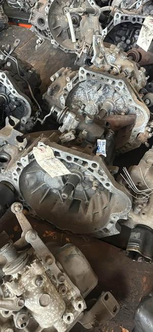 Toyota 3zz 4zz Gearbox 5 speed.