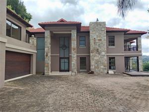 Renovator’s Dream with Spectacular Dam Views – Ifafi, Hartbeespoort