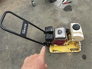 Plate Compactor 