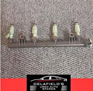 Opel Gamma Injector Rail and Injectors