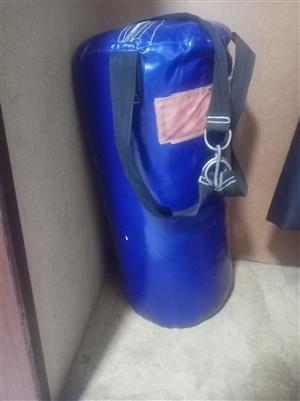 Boxing bag 