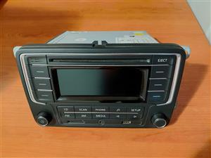 VW Amarok Radio