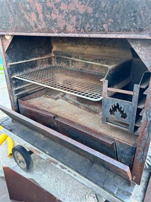 Indoor Braai With Cowel