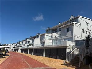 3-Bedroom Apartment for Sale in De Bakke – Mossel Bay