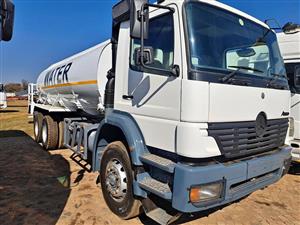 2004 Mercedes-Benz 18 000ltr Tanker