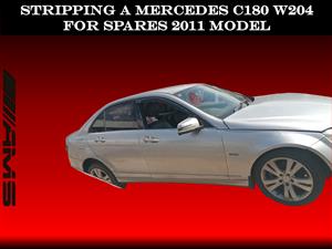 STRIPPING MERCEDES W204 M271 ENGINE 2011 MODEL – AUTOMATIC