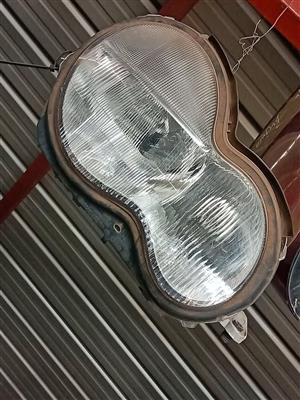 MERCEDES BENZ W203 NON XENON HEADLIGHT FOR SALE