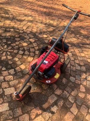 173 cc Hopper Lawn Mower.