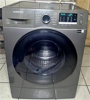 Samsung 8kg/4kg Front loader washer combo dryer washing machine in perfect working condition