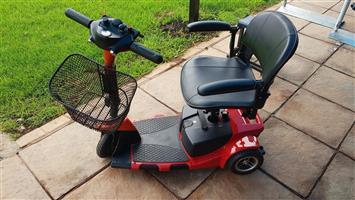 Mobility Scooter Endura Brand.  Good condition