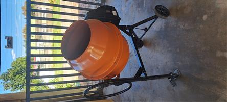 Cement Mixer 140L