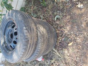 Ford rims and tyres 14 inch