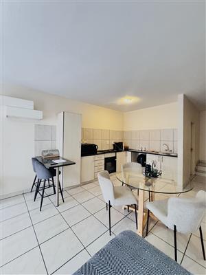 Dual Mandate | A rare gem in Khaya Lami Estate Tasbet Park  This neat