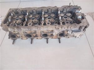Toyota Hilux 2.5D4D Cylinder Head