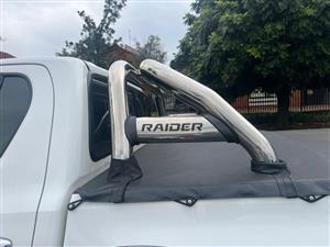 Toyota Raider Rollbar and tonneau cover