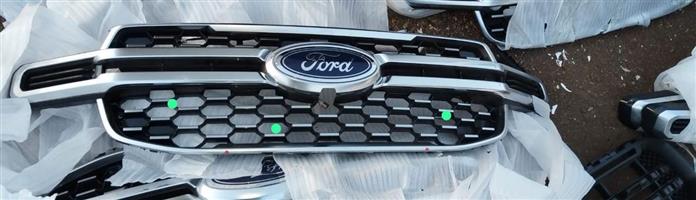 FORD RANGER T9 CHROME GRILL