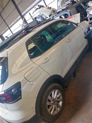 Vw tcross complete car for stripping 1.0