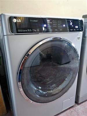 LG 10.5KG WASHER DRYER COMBO IMMACULATE CONDITION WORKING PERFECTLY DELIVERY AVAILABLE