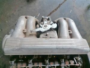 Bmw E30 M40 Intake Manifold and throttle body