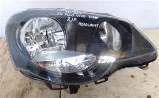 VW Polo Vivo 2011 Right Front Headlight