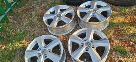 15 inch original Mazda3 & 5 mags for sell