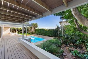 House For Sale in Camps Bay