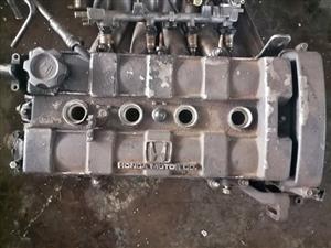 HONDA BALLADE B18 CYLINDER HEAD