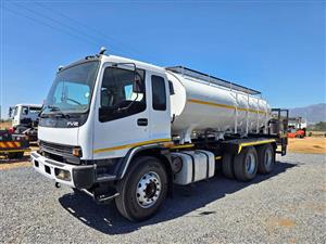 Isuzu FV2 watertruck