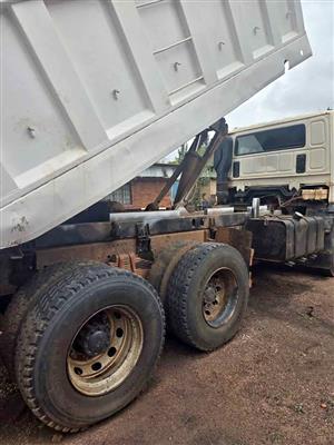 2006 Tata Novus 3434 10 Cube Tipper