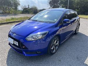 Ford Focus ST3 GDTi 2.0L Ecoboost Turbo