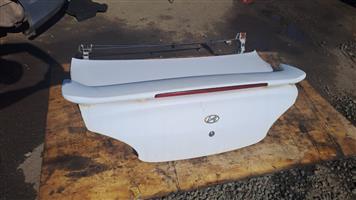 Hyundai Elantra J2 Boot Lid for sale