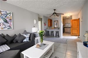 STUNNING 2 BEDROOM APARTMENT FOR SALE IN WONDERBOOM SOUTH, PRETORIA