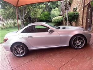 2010 Mercedes Benz 200 SLK