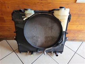 TOYOTA HILUX GD 6 2.4 RADIATOR  INTERCOOLER WATERBOTEL 