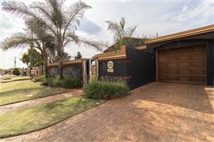 4 Bedroom house for sale in Eldorado Park, Johannesburg