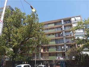 Apartment For Sale in Sunnyside