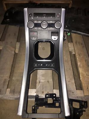 Range Rover Evoque Center control unit