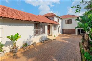 House For Sale in Sunninghill