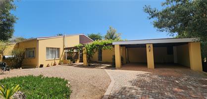 Space, Privacy & Position – 3-Bedroom Home on 2,780m² Stand in Swellendam