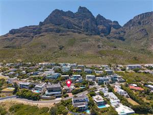 House For Sale in Camps Bay