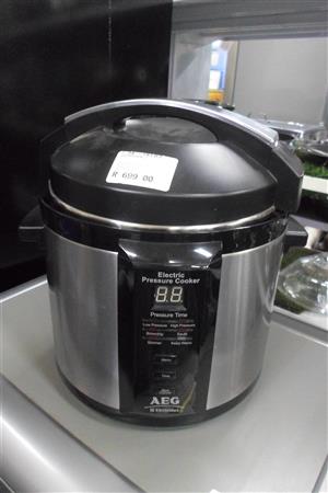  AEG Electric Pressure Cooker - C033043846-4