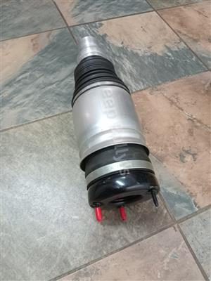 Front Air Bellow For Jeep Grand Cherokee WK2 - Jeep Spares