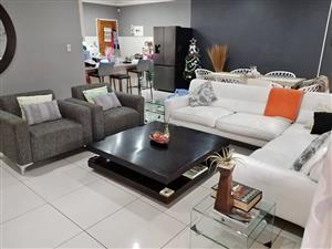 3 bedroom 2 bathroom Bendor