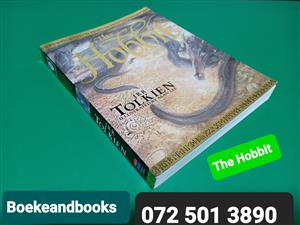 The Hobbit Or There And Back Again - JRR Tolkien - Illustrated By Alan Lee.